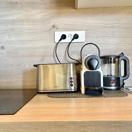 Le Beausejour, With Pool, Parking, Air Conditioning *