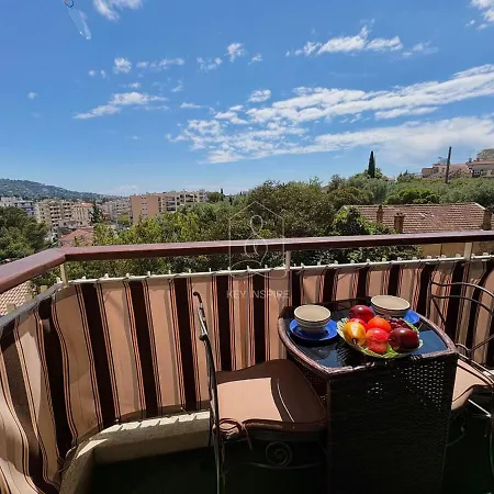 Le Beausejour, With Pool, Parking, Air Conditioning *