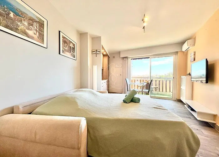 Le Beausejour, With Pool, Parking, Air Conditioning Apartmán Le Cannet